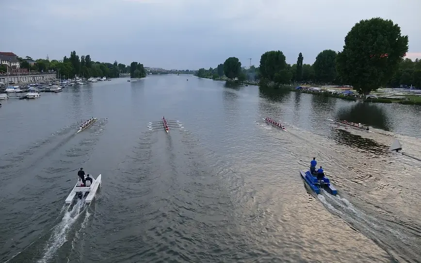 Boote am Heidelberg am Start